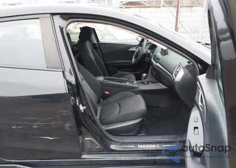 2017 Mazda Mazda3 Sport z USA, uszkodzony, nr VIN 3MZBN1U72HM108293